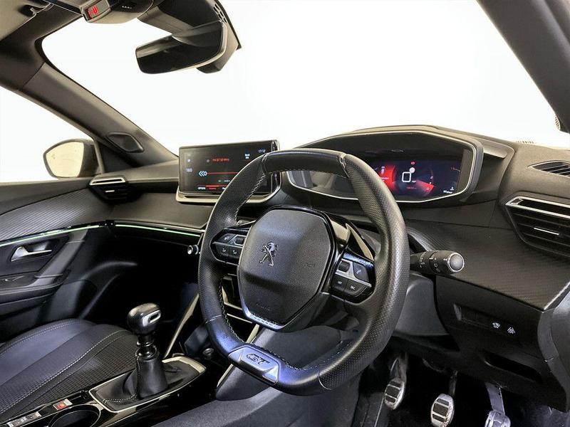 Used Peugeot 2008 2022 for sale - 76412169: Photo 15