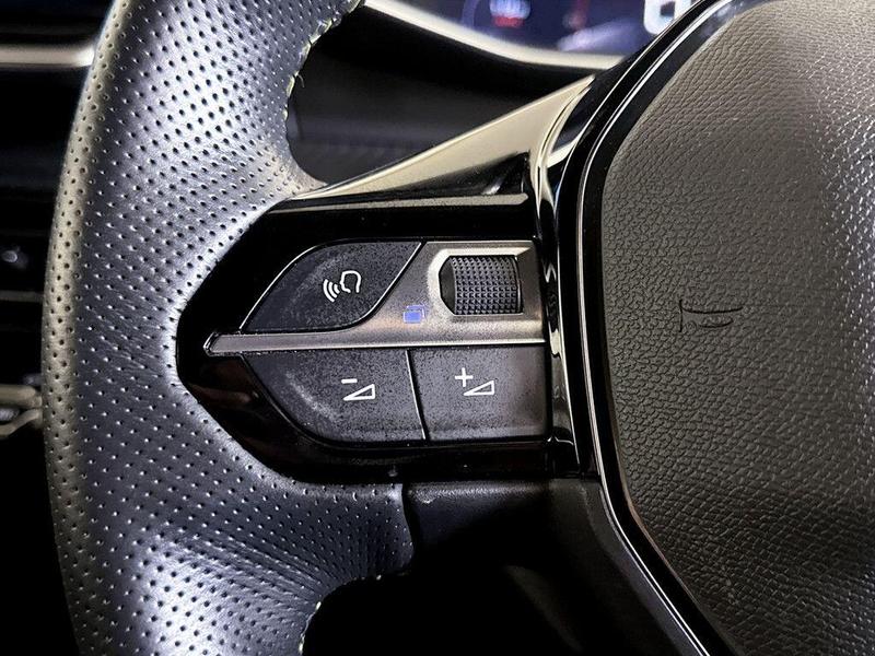 Used Peugeot 2008 2022 for sale - 76412169: Photo 17