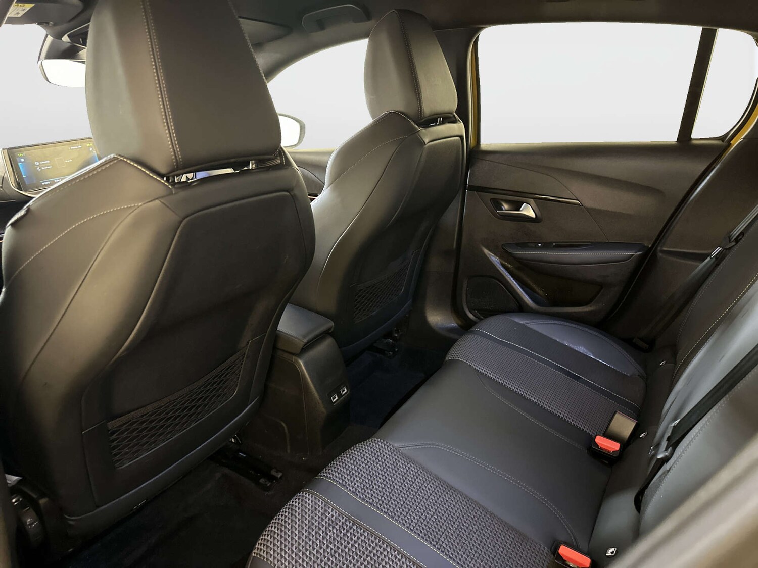 Used Peugeot 208 2023 for sale - 77933982: Photo 14