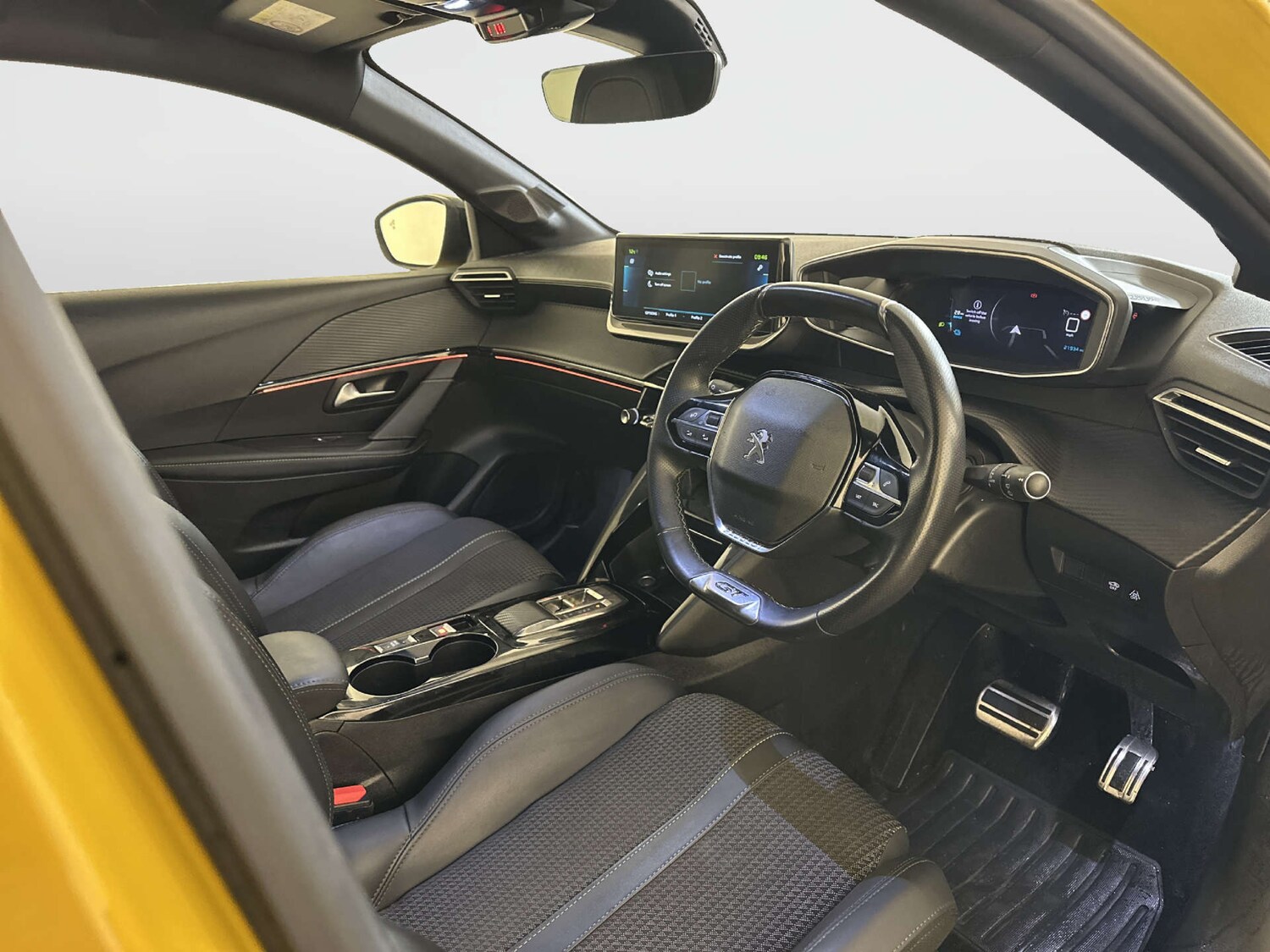 Used Peugeot 208 2023 for sale - 77933982: Photo 15