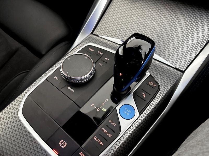 Used BMW i4 2022 for sale - 76385098: Photo 25