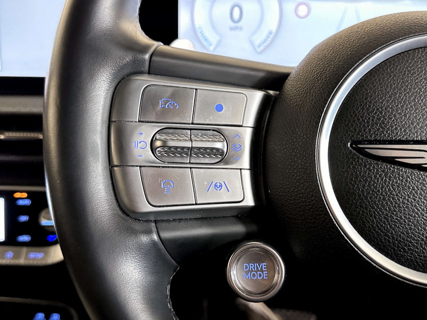 Used Genesis GV60 2023 for sale - 77606722: Photo 18