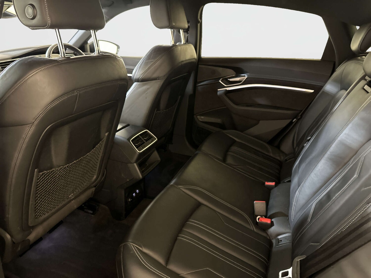 Used Audi e-tron 2021 for sale - 78041841: Photo 14