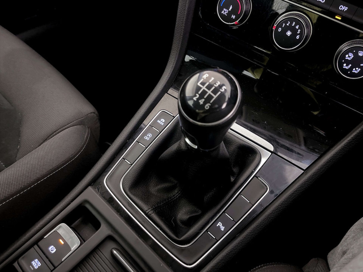 Used Volkswagen Golf 2018 for sale - 77339223: Photo 26