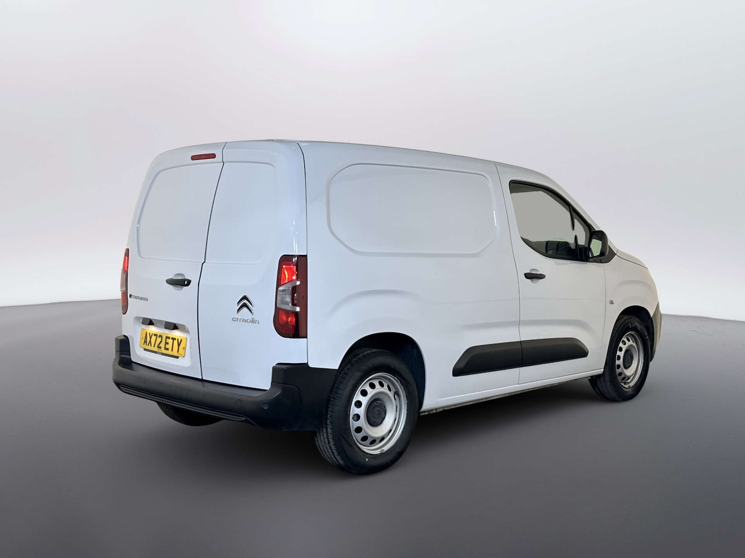 Used Citroen Berlingo 2023 for sale - 77845613: Photo 8