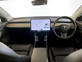 Used Tesla Model 3  for sale - 75912913: Photo