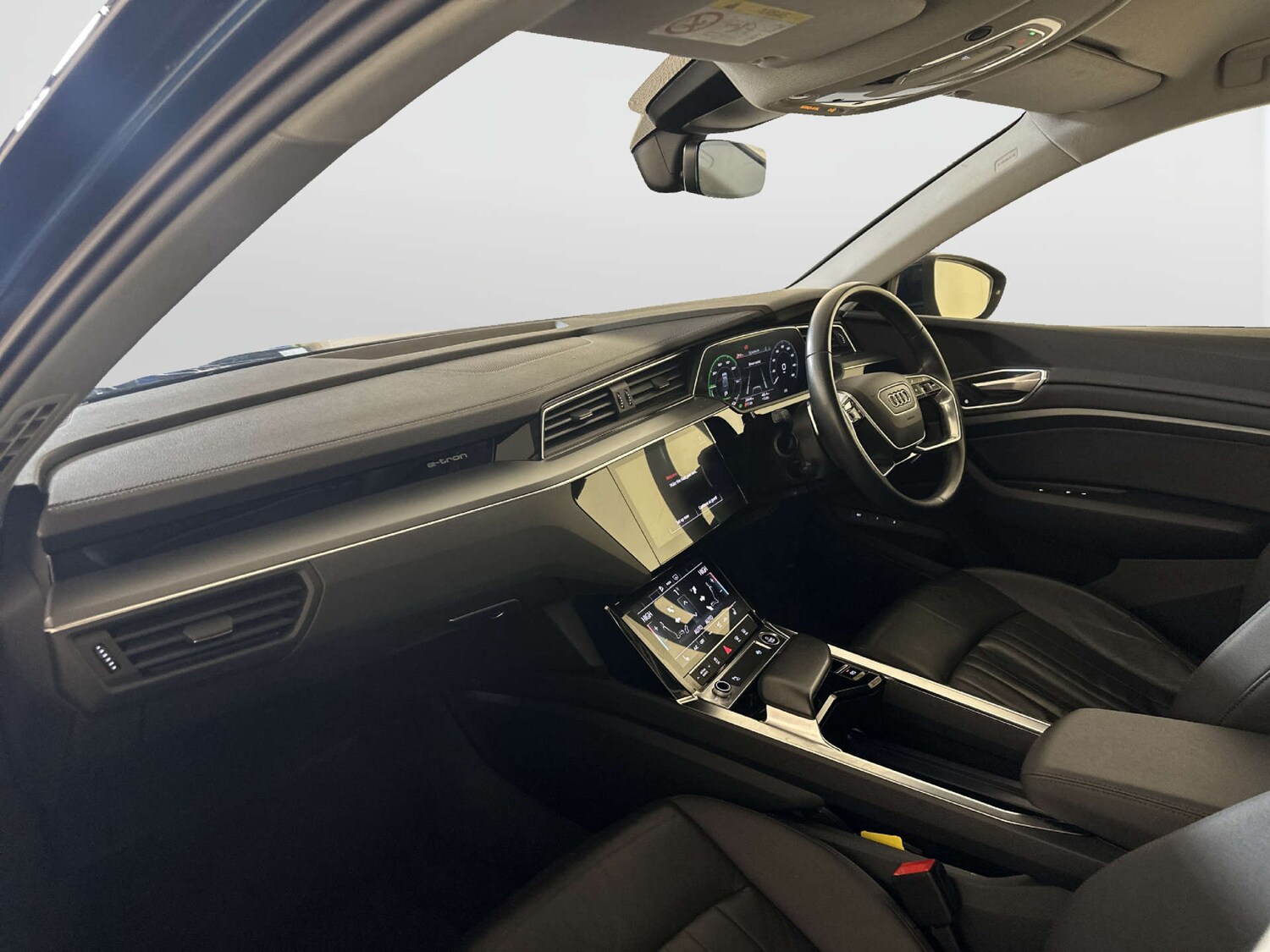 Used Audi e-tron 2020 for sale - 78152347: Photo 12