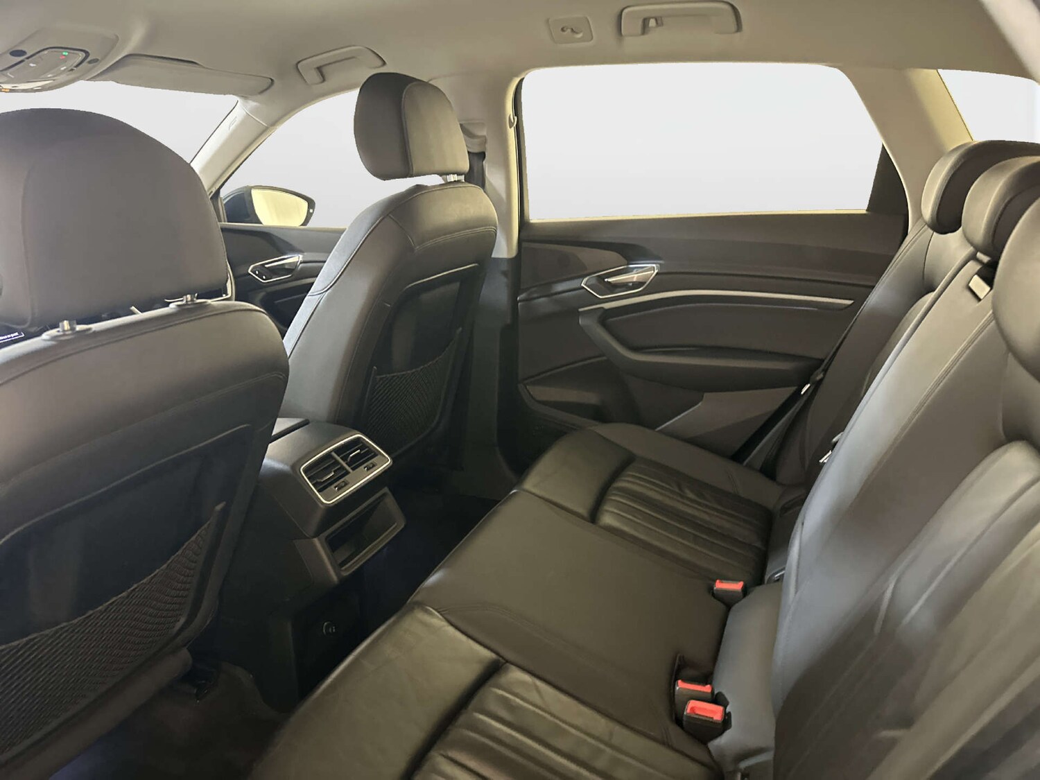 Used Audi e-tron 2020 for sale - 78152347: Photo 13