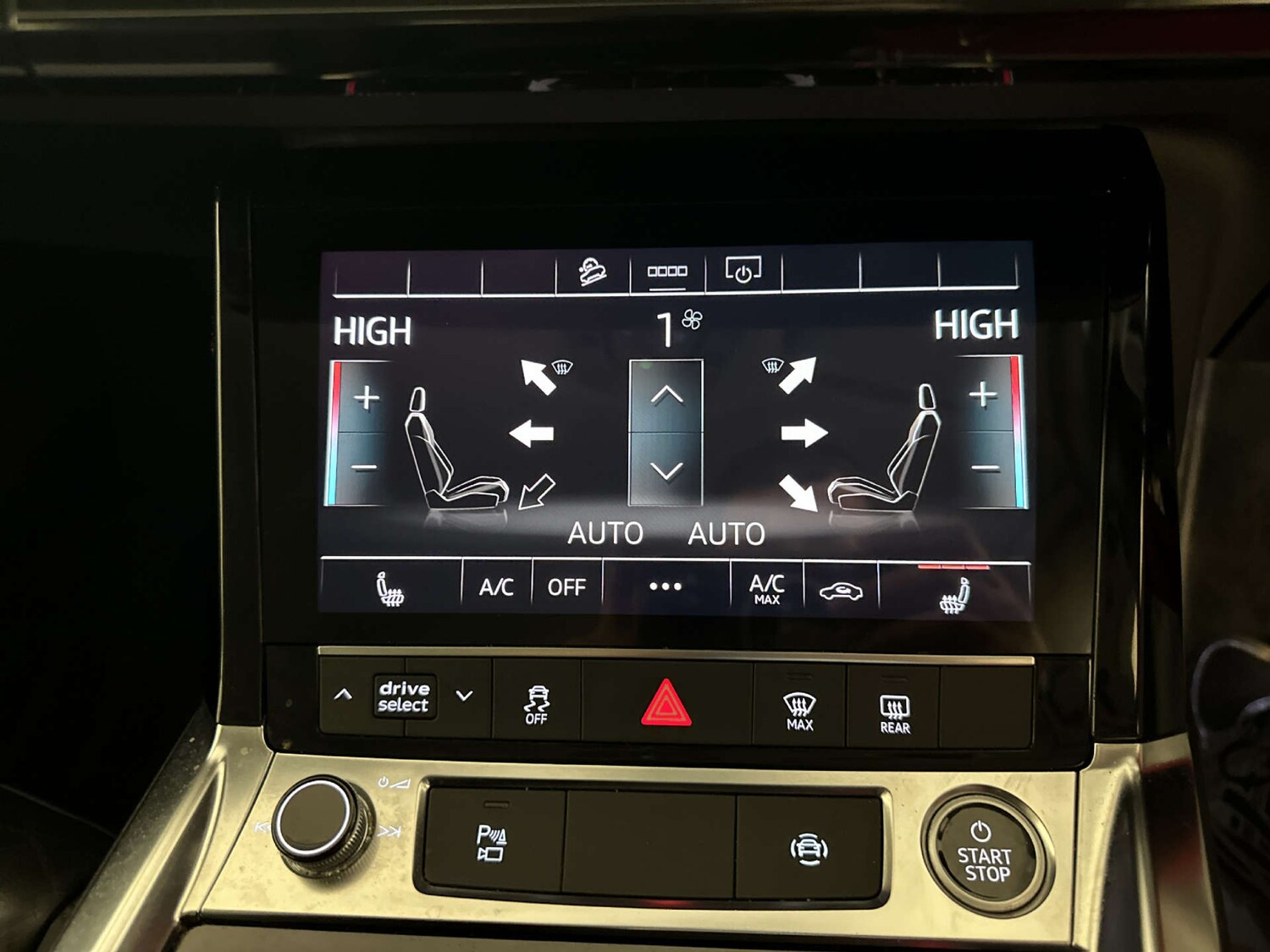 Used Audi e-tron 2020 for sale - 78152347: Photo 23