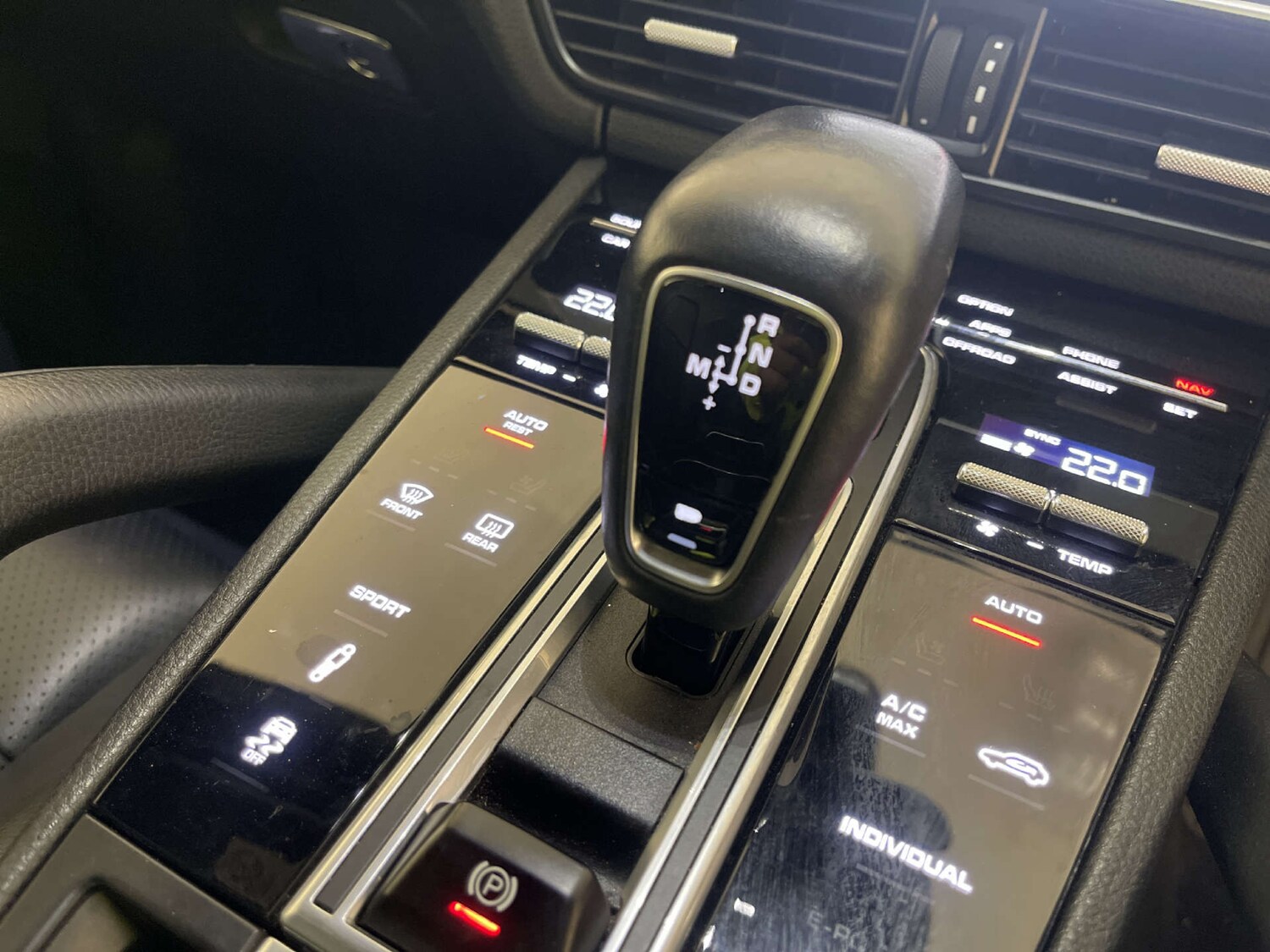 Used Porsche Cayenne 2019 for sale - 77934083: Photo 25