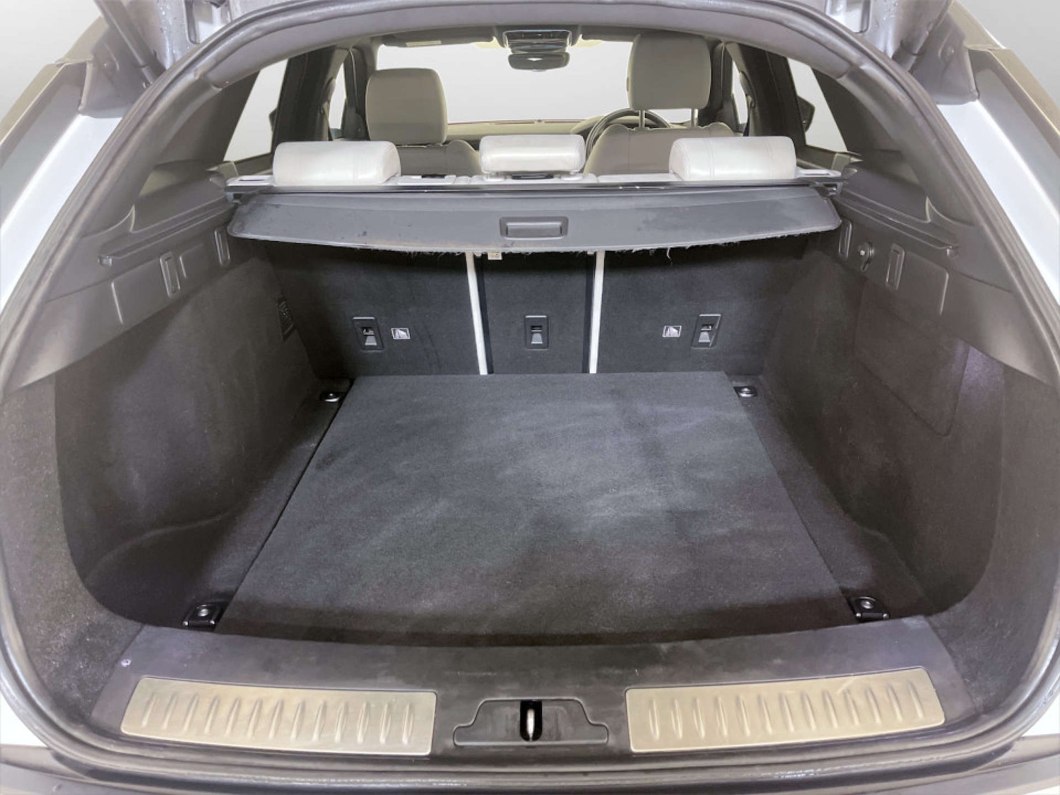 Used Land Rover Range Rover Velar 2018 for sale - 77185244: Photo 15