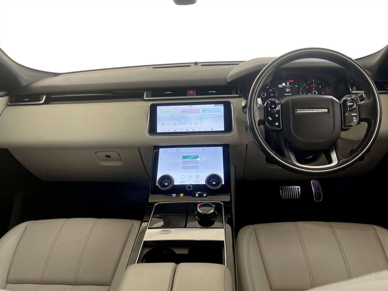 Used Land Rover Range Rover Velar 2018 for sale - 77185244: Photo 3