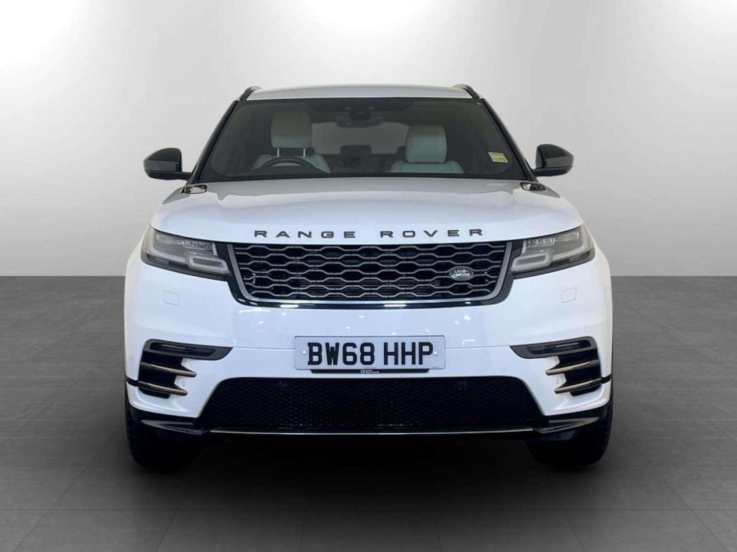 Used Land Rover Range Rover Velar 2018 for sale - 77185244: Photo 5