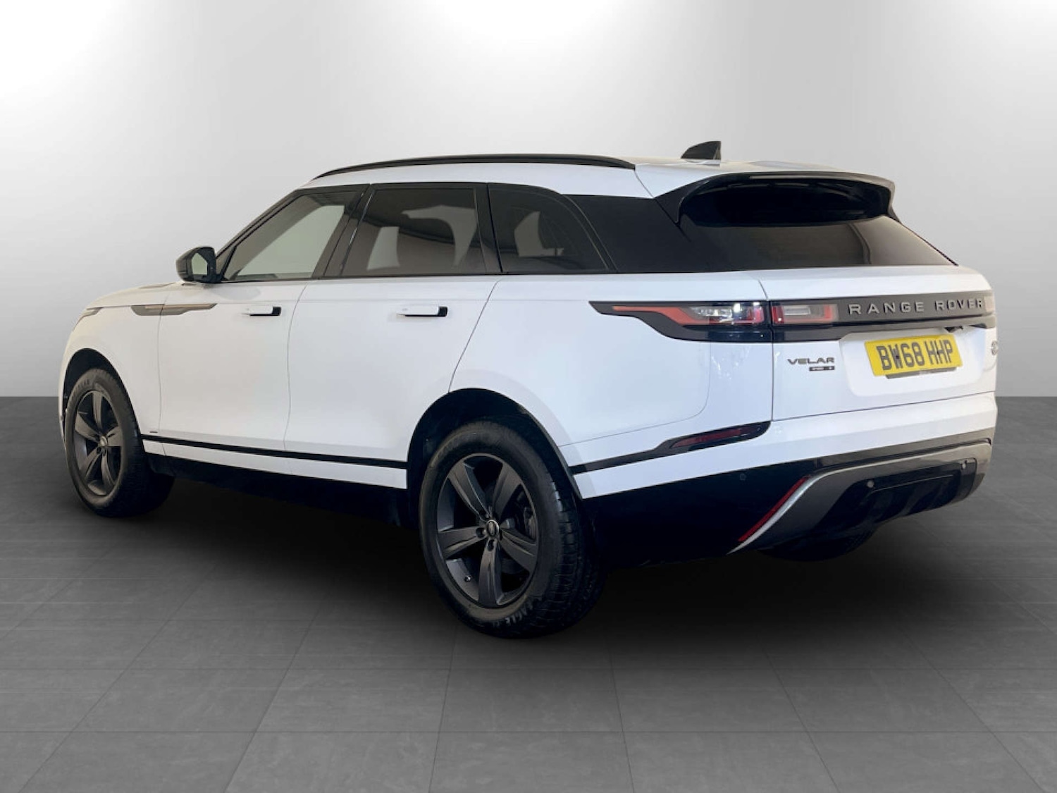 Used Land Rover Range Rover Velar 2018 for sale - 77185244: Photo 8