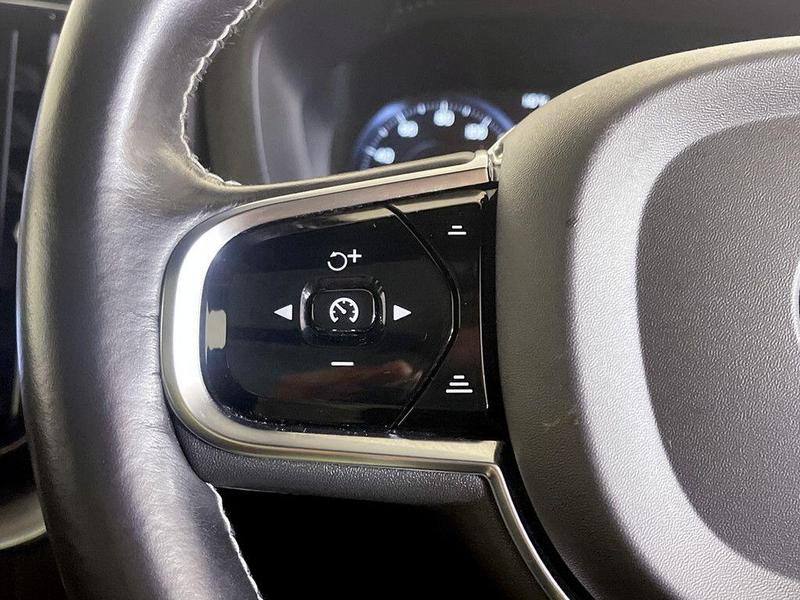 Used Volvo XC60 2021 for sale - 76616243: Photo 16