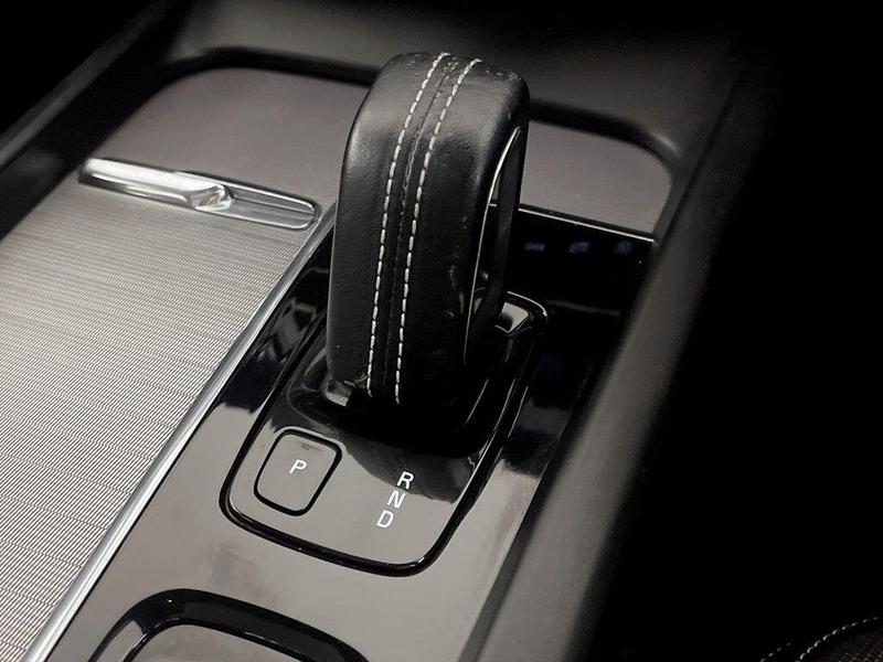 Used Volvo XC60 2021 for sale - 76616243: Photo 25