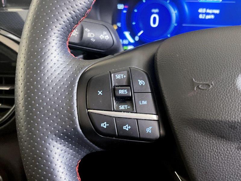 Used Ford Kuga 2021 for sale - 76616202: Photo 17