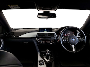 Used BMW 4 Series 2018 for sale - 77523390: Photo