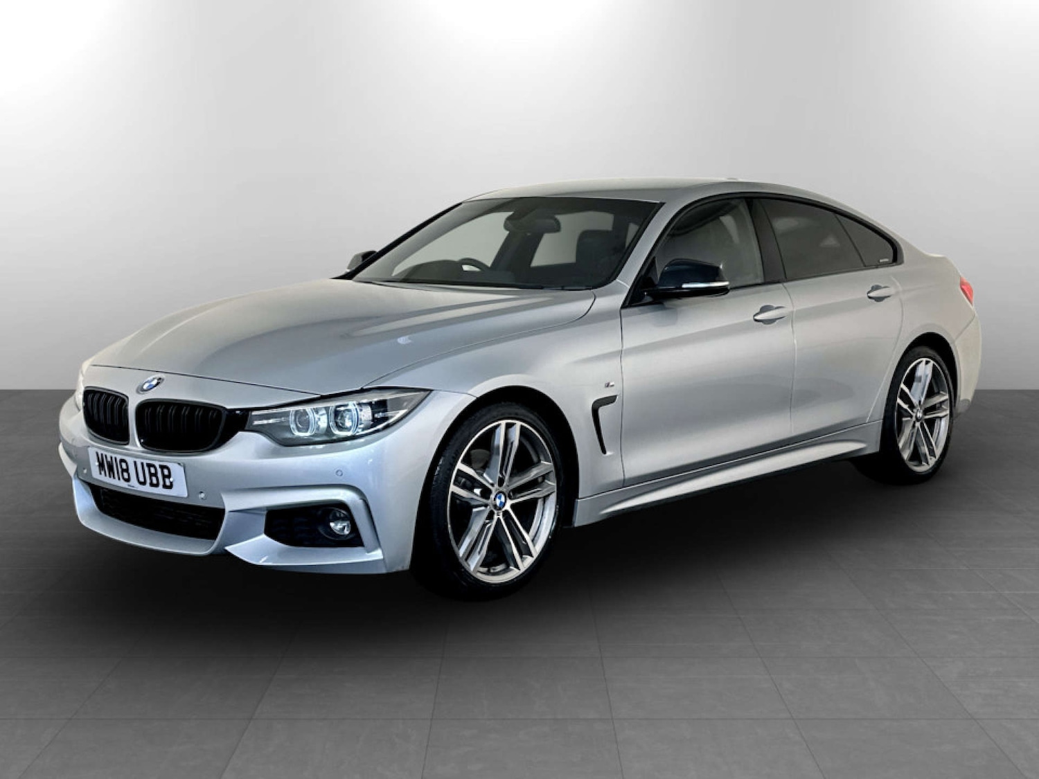 Used BMW 4 Series 2018 for sale - 77523390: Photo 5