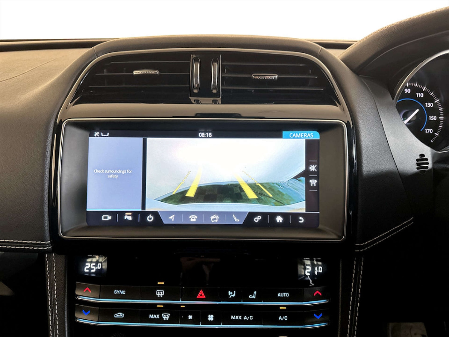 Used Jaguar F-Pace 2019 for sale - 77233568: Photo 20