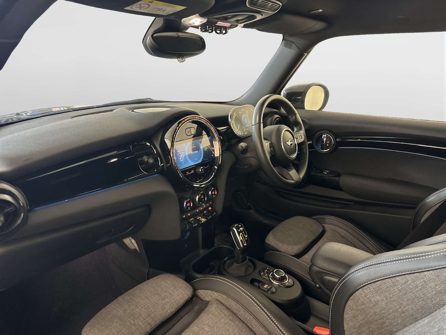 Used MINI Hatch 2022 for sale - 77967935: Photo 12