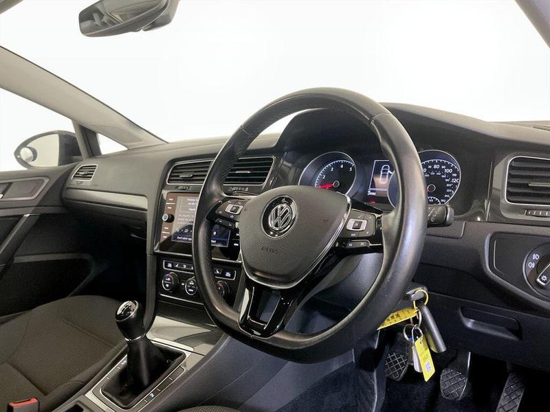 Used Volkswagen Golf 2019 for sale - 76123777: Photo 15