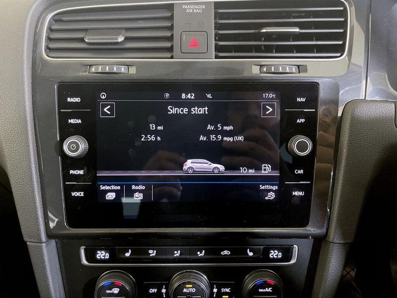 Used Volkswagen Golf 2019 for sale - 76123777: Photo 23