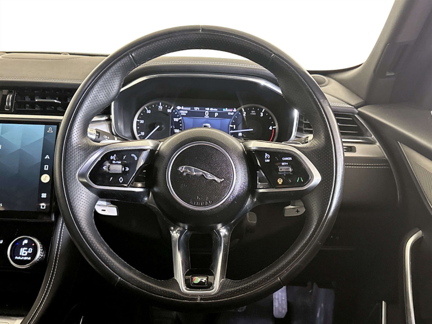 Used Jaguar F-Pace 2022 for sale - 77185157: Photo 17