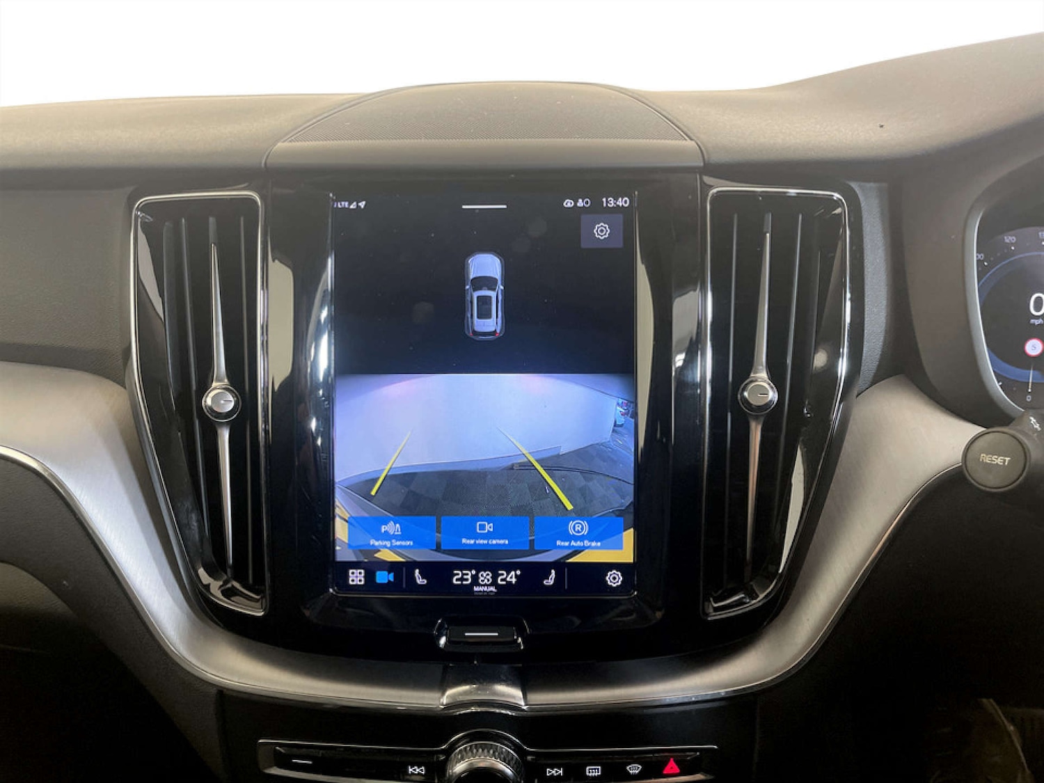 Used Volvo XC60 2022 for sale - 77409028: Photo 19