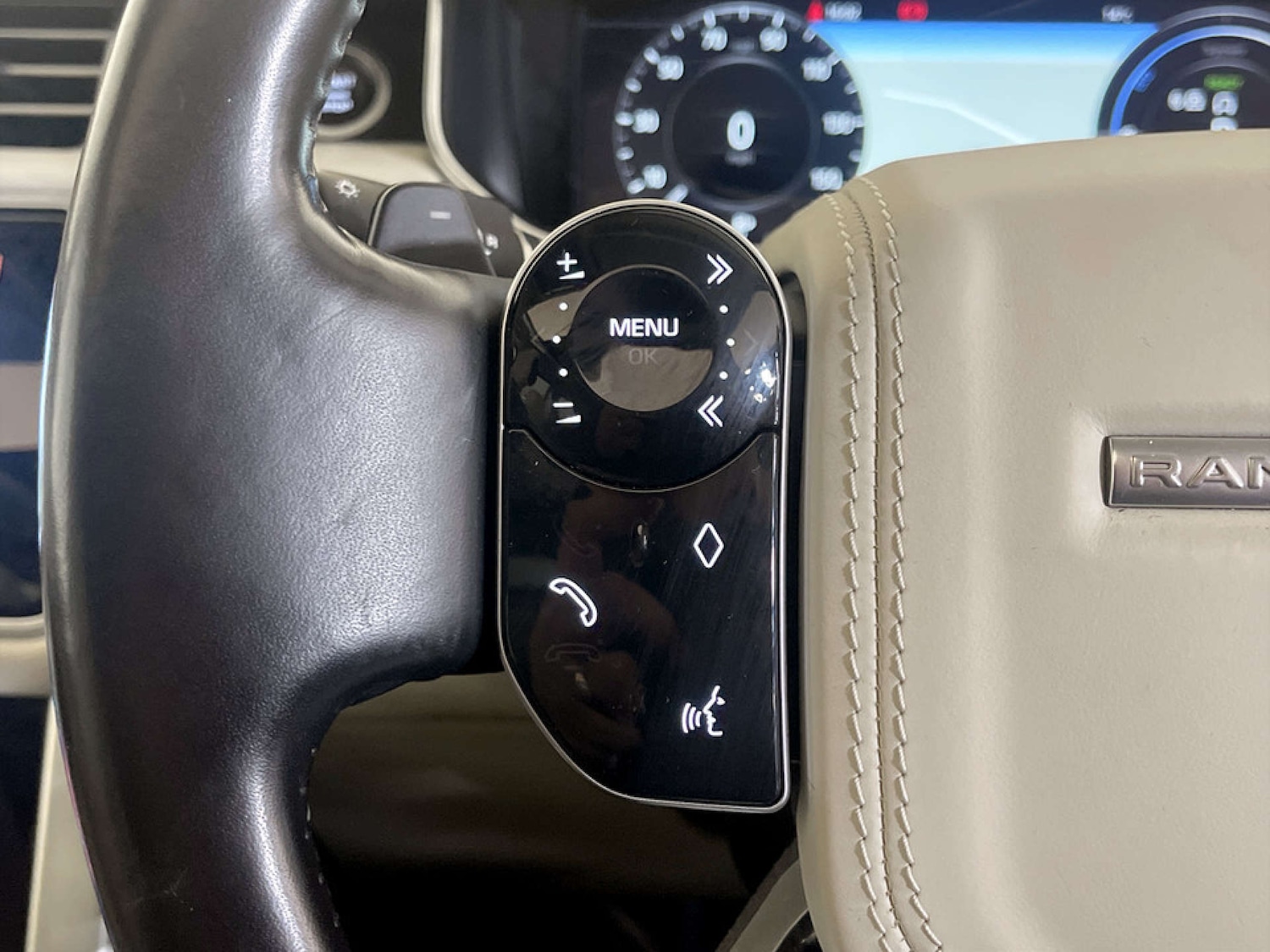 Used Land Rover Range Rover 2019 for sale - 77693732: Photo 17