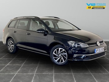 Volkswagen - Golf