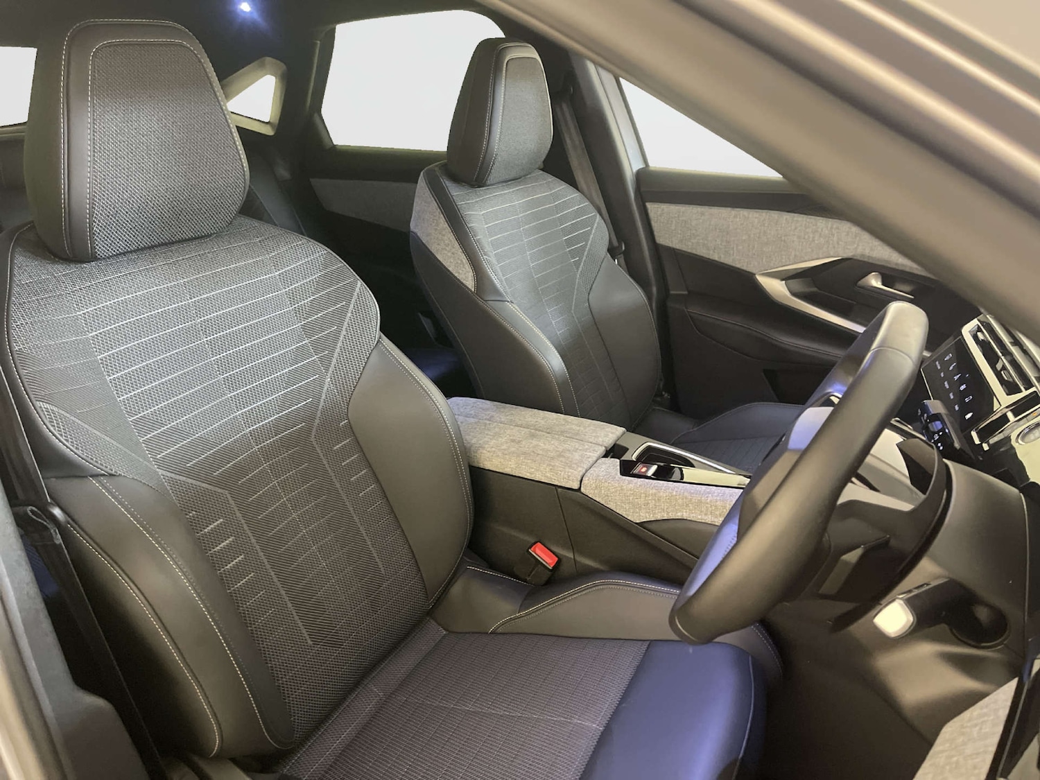 Used Peugeot 3008 2025 for sale - 77953290: Photo 13