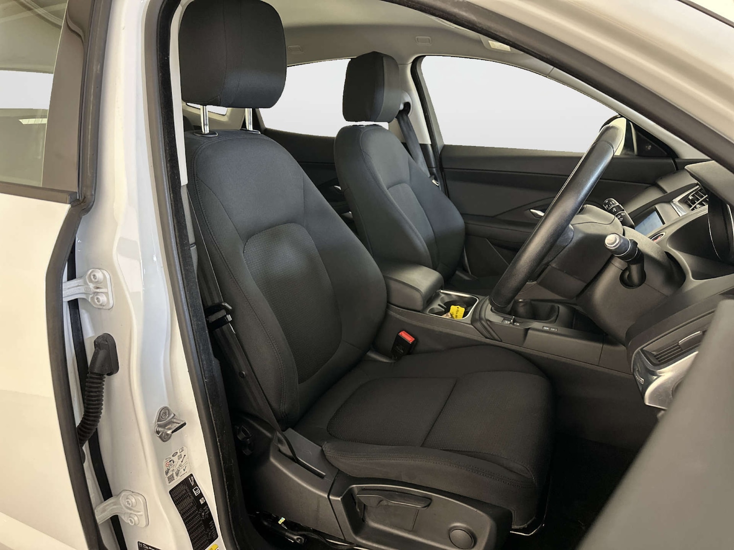 Used Jaguar E-Pace 2019 for sale - 78190047: Photo 13