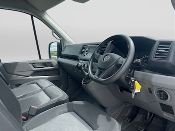 Used Volkswagen Crafter 2023 for sale - 78656074: Photo
