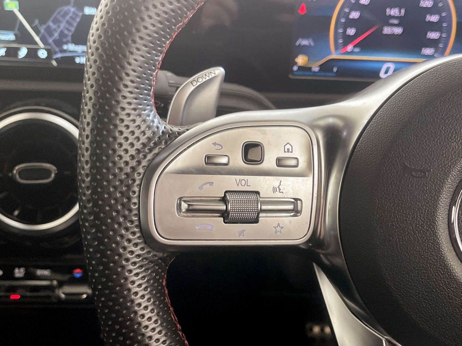 Used Mercedes-Benz A-Class 2019 for sale - 77643197: Photo 17