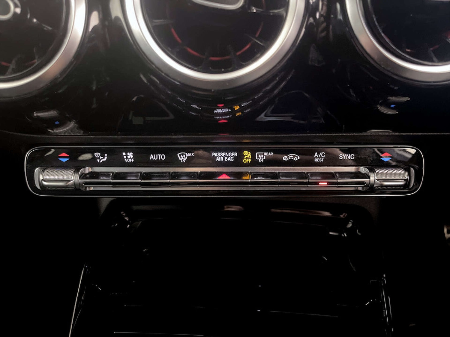 Used Mercedes-Benz A-Class 2019 for sale - 77643197: Photo 26