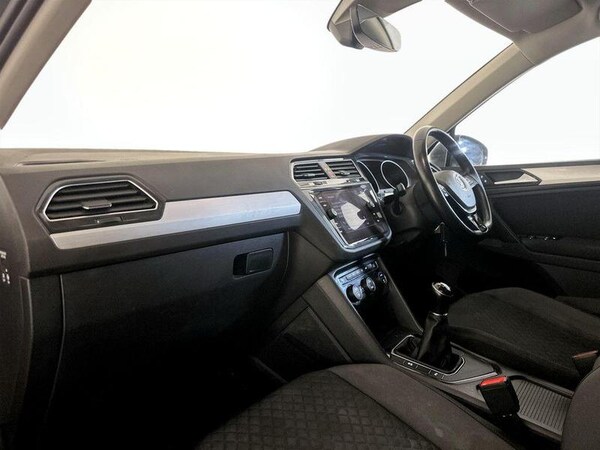 Used Volkswagen Tiguan 2018 for sale - 75711787: Photo 12