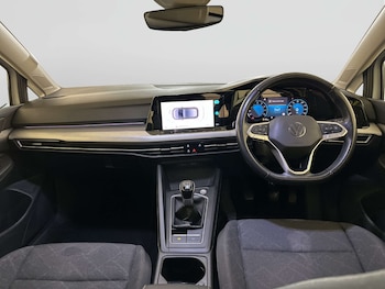 Used Volkswagen Golf 2023 for sale - 78356387: Photo