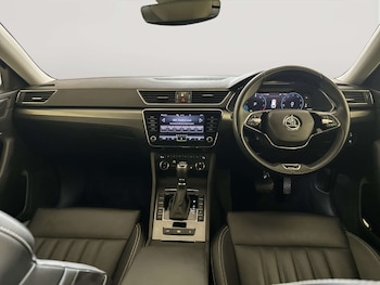 Used Skoda Superb 2023 for sale - 78738727: Photo