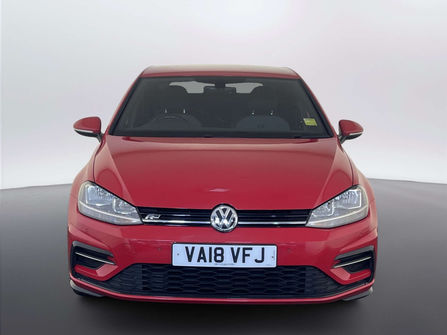 Used Volkswagen Golf 2018 for sale - 77880471: Photo 5