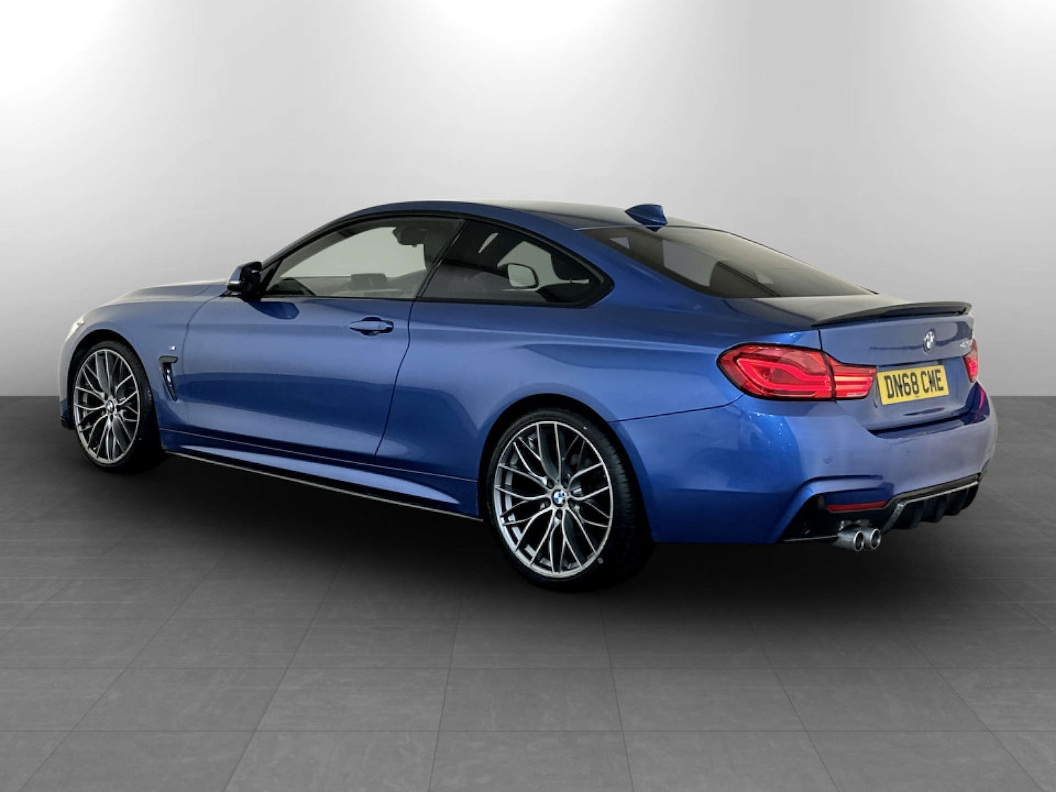 Used BMW 4 Series 2018 for sale - 77383373: Photo 8