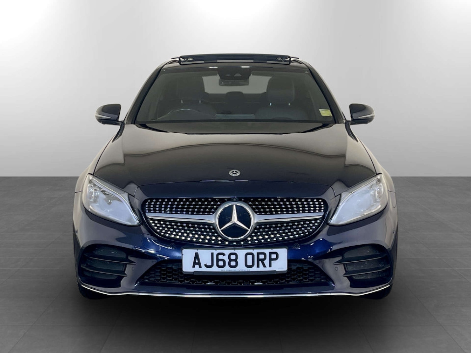 Used Mercedes-Benz C Class 2018 for sale - 77355498: Photo 5