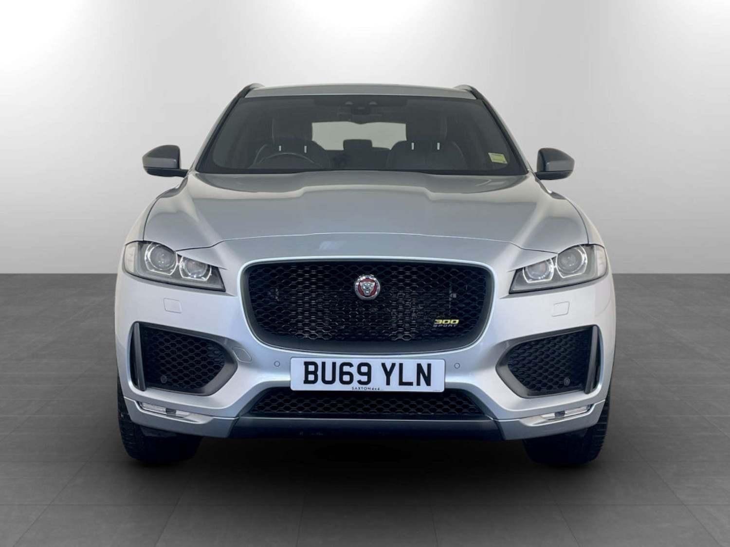 Used Jaguar F-Pace 2019 for sale - 77249243: Photo 5