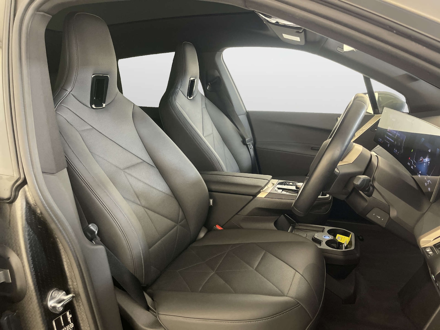 Used BMW iX 2023 for sale - 77933999: Photo 13