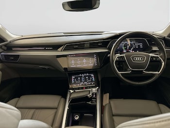 Used Audi e-tron 2019 for sale - 78523413: Photo
