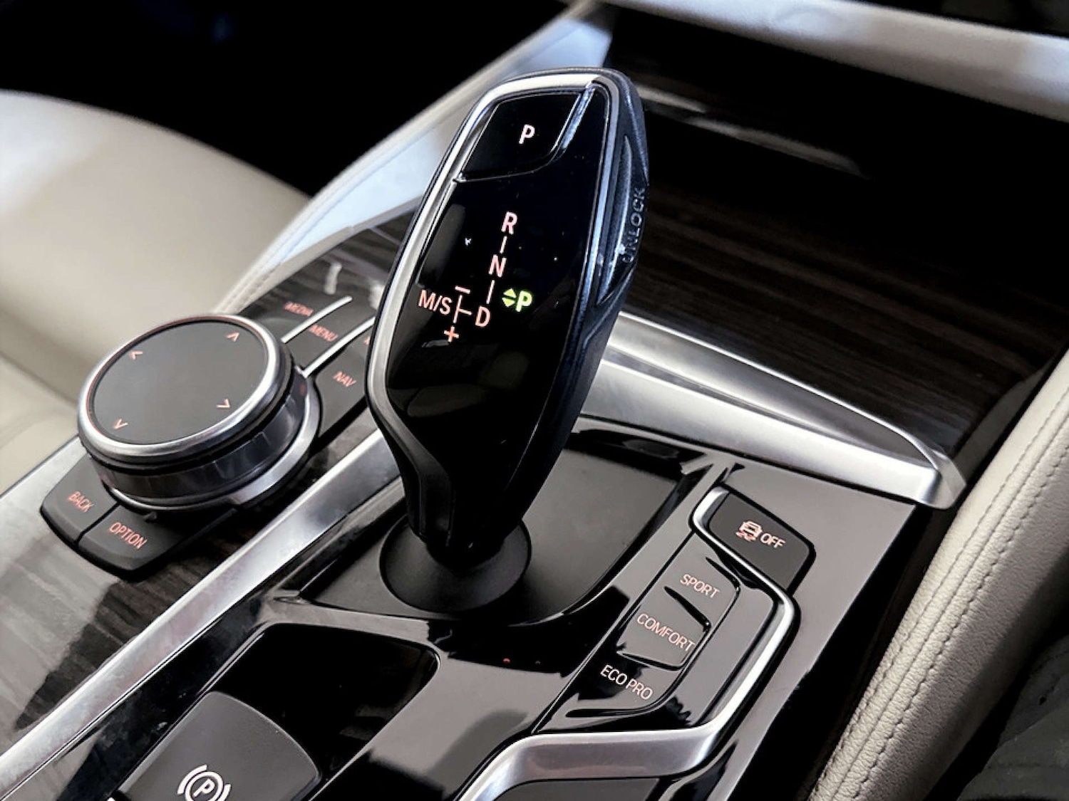 Used BMW 5 Series 2018 for sale - 77185317: Photo 26