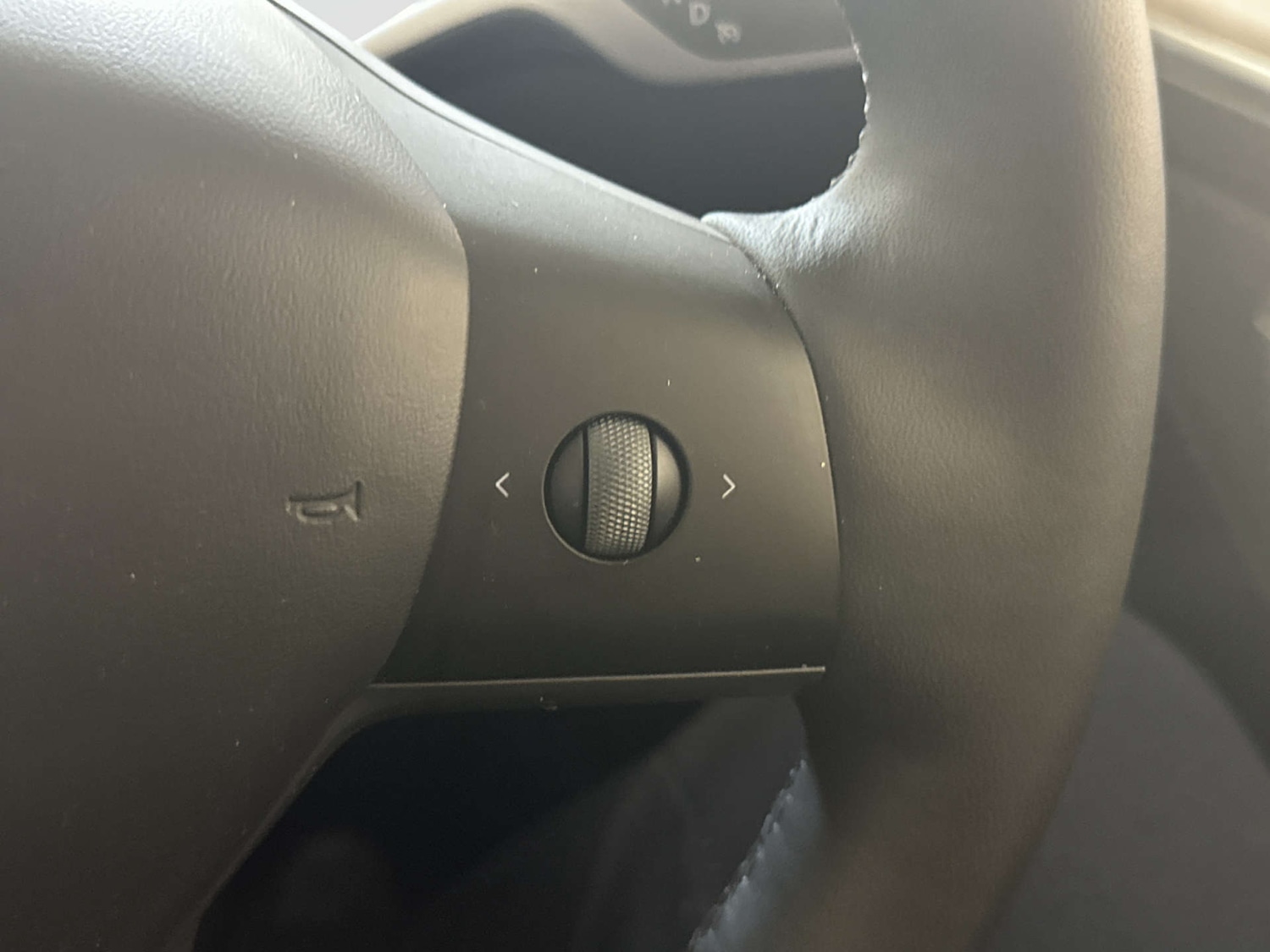 Used Tesla Model Y 2023 for sale - 77938495: Photo 18