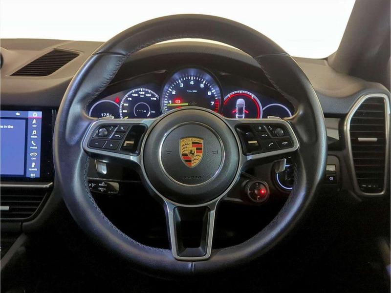 Used Porsche Cayenne 2019 for sale - 76933603: Photo 16