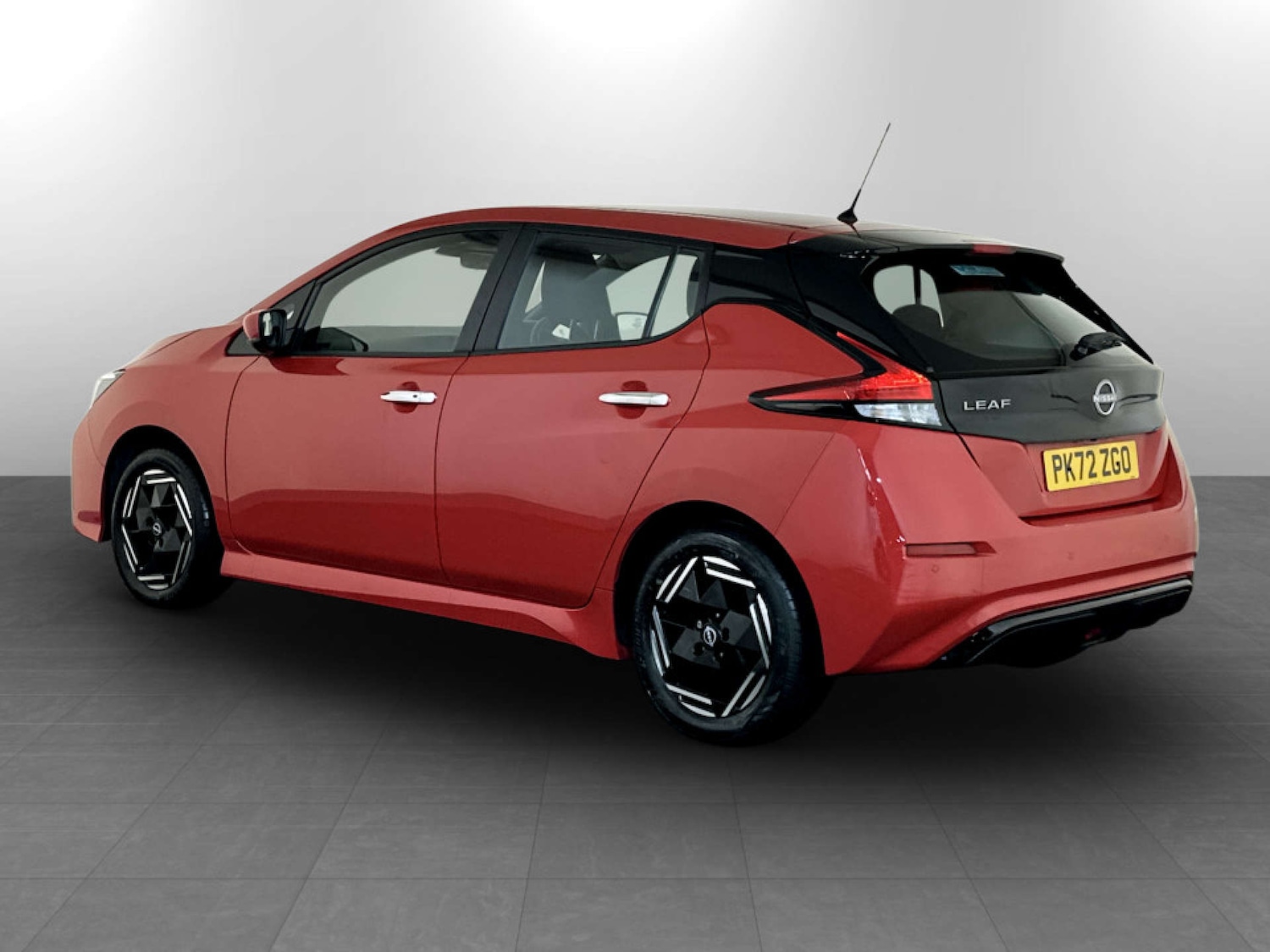 Used Nissan Leaf 2022 for sale - 77328556: Photo 8