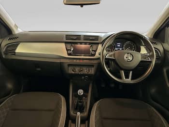 Used Skoda Fabia 2019 for sale - 79672388: Photo